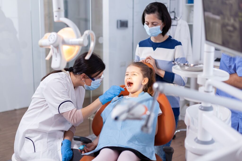  kids Dentist in Mumbai
